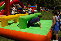 Olimpik Parkur Şişme Oyun Parkı
